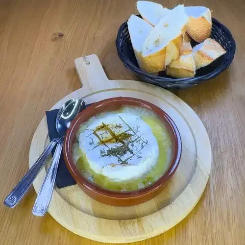 CAMEMBERT RÔTI